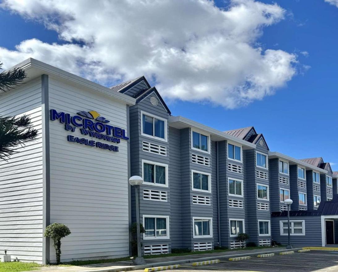 Microtel By Wyndham Eagle Ridge General Trias  Экстерьер фото