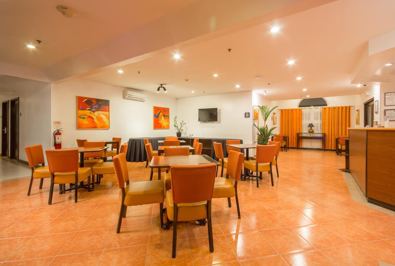 Microtel By Wyndham Eagle Ridge General Trias  Экстерьер фото